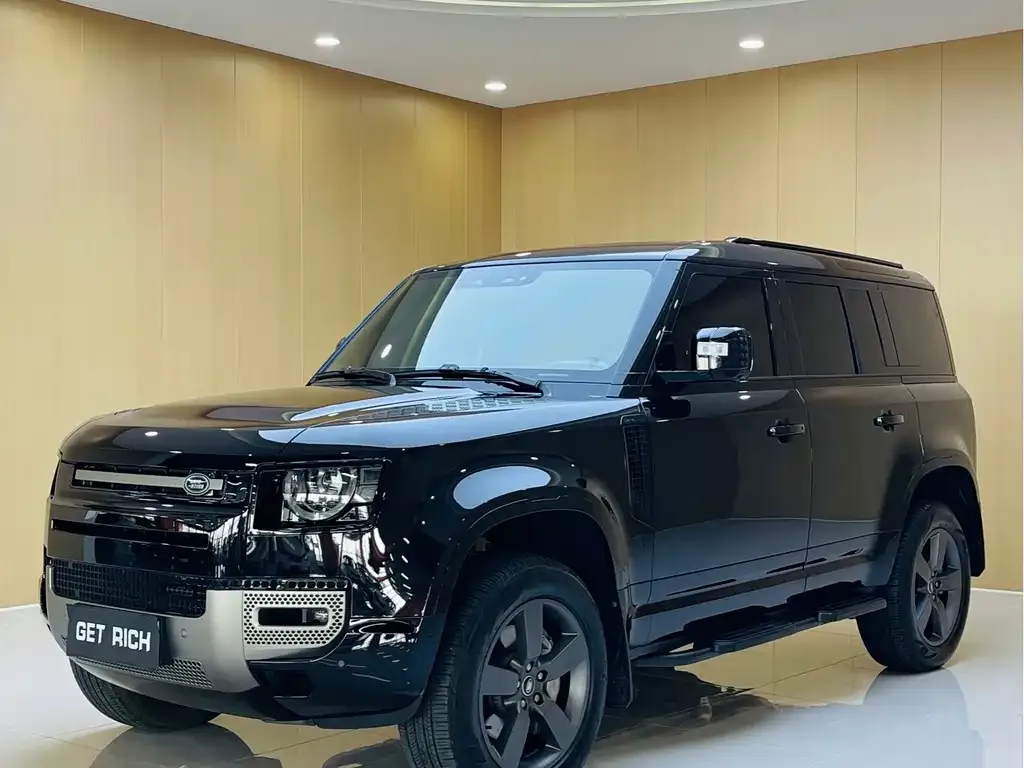 Land Rover Defender — фото 1
