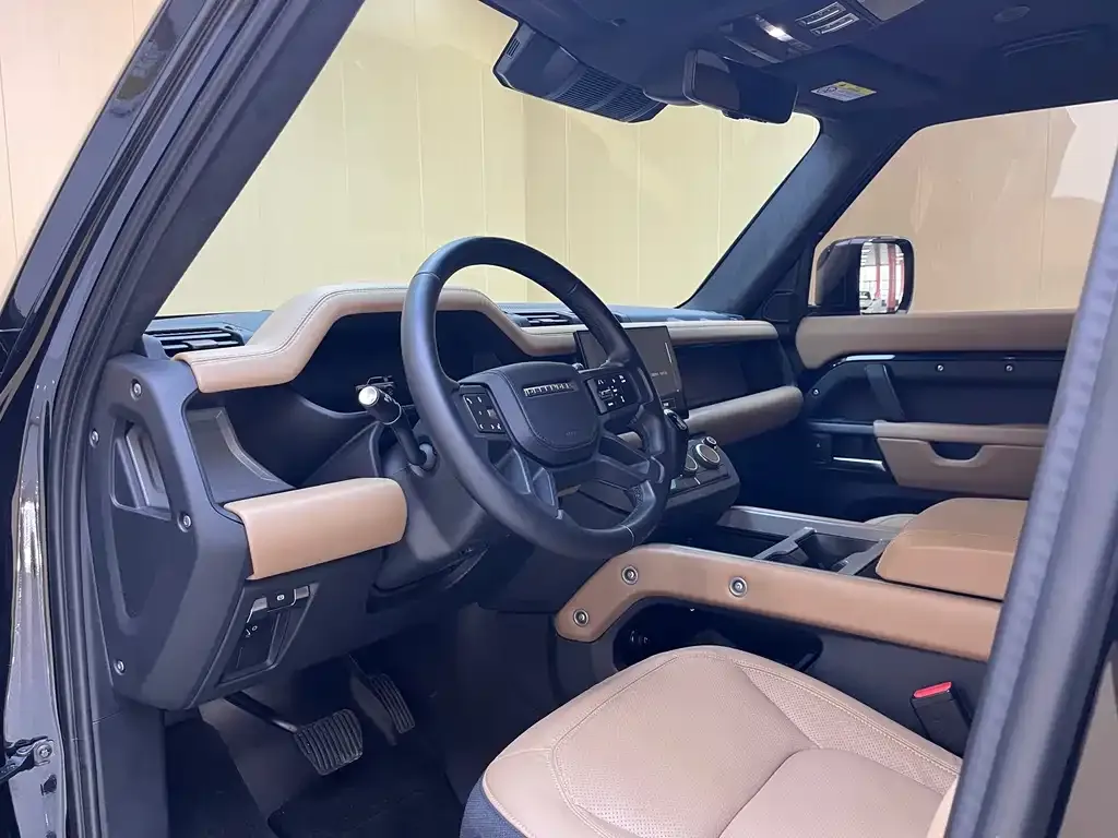 Land Rover Defender — фото 4