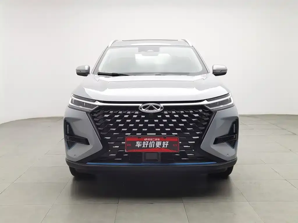 Chery Tiggo 8 PRO NEV — фото 2