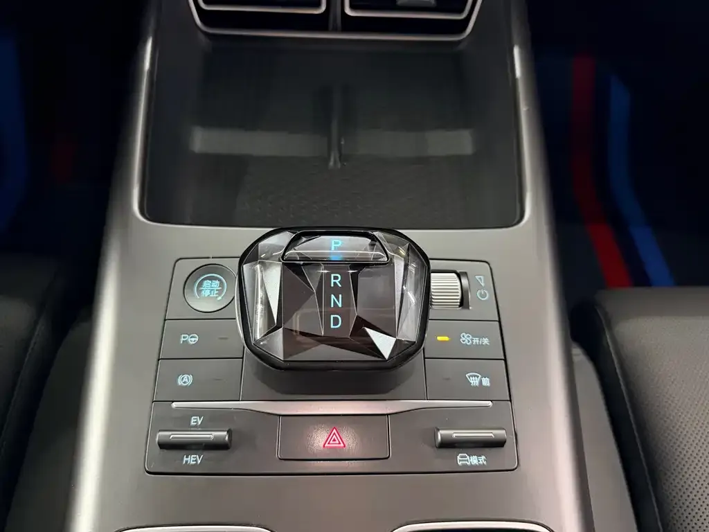 BYD Pro New Energy — фото 2