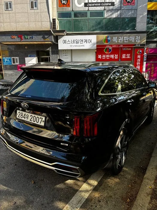 Kia Sorento — фото 8