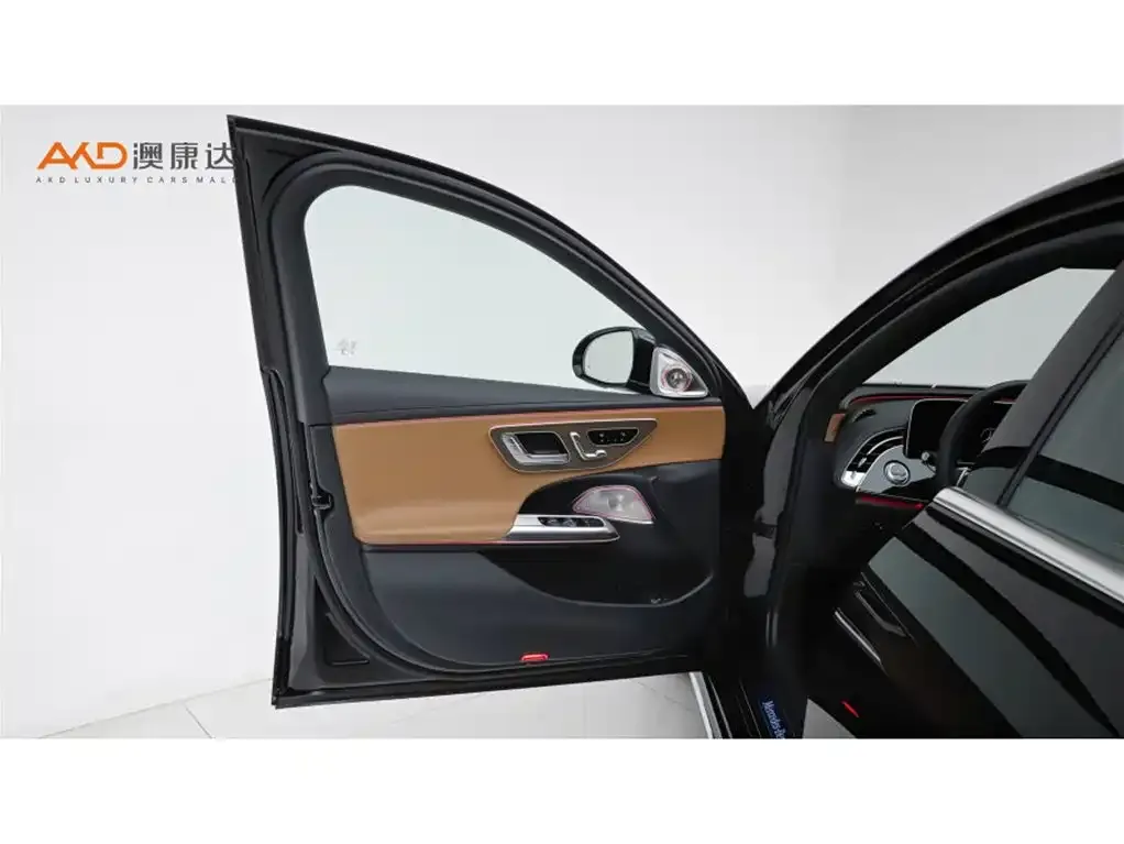 Mercedes-Benz E-Class New Energy — фото 9