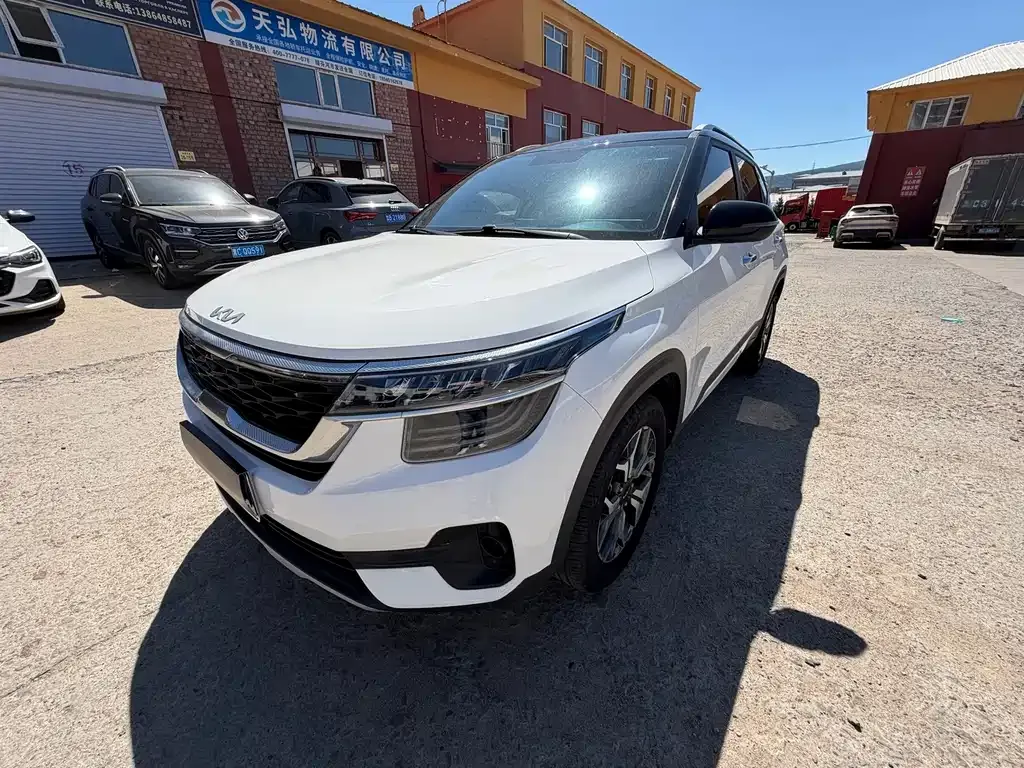Kia KX3 — фото 1