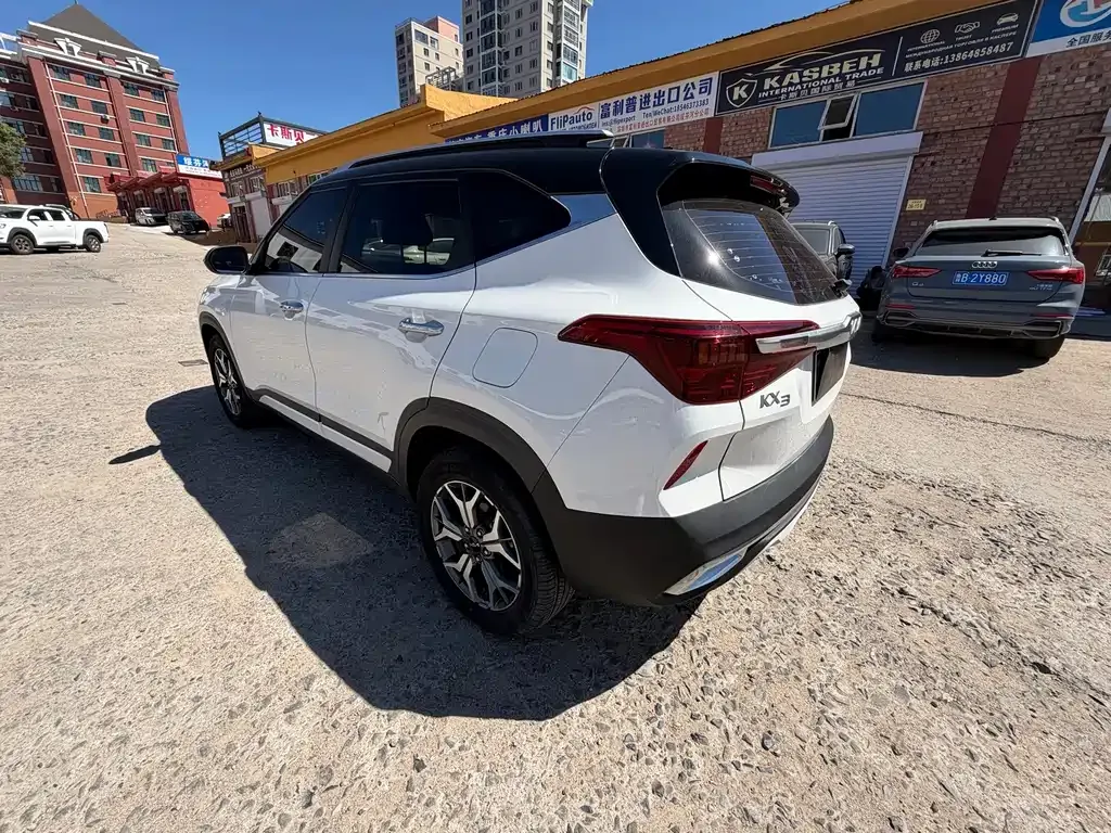 Kia KX3 — фото 8