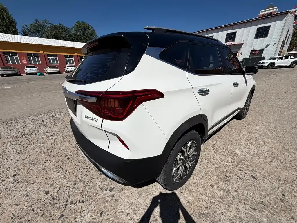 Kia KX3 — фото 10