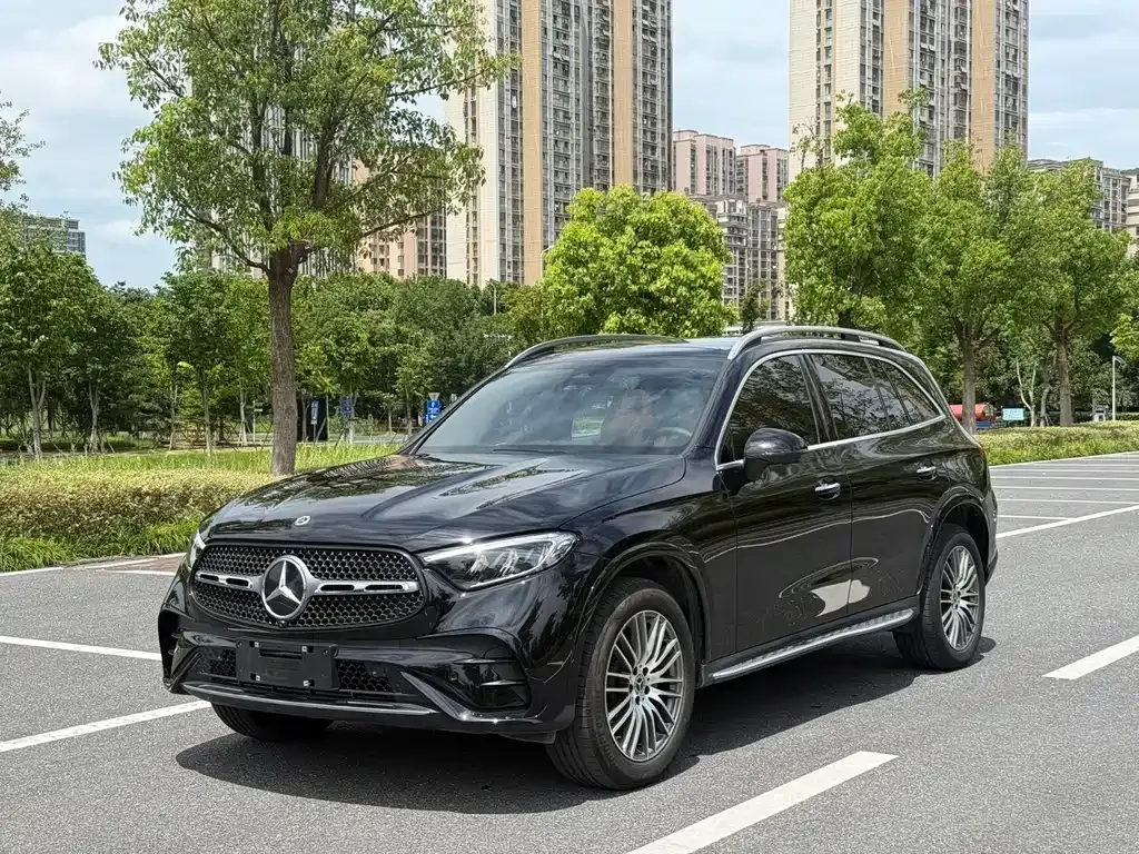 Mercedes-Benz GLC — фото 1