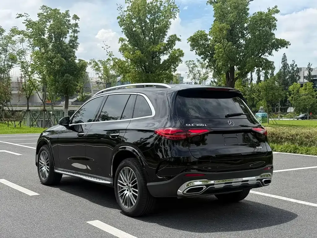 Mercedes-Benz GLC — фото 10