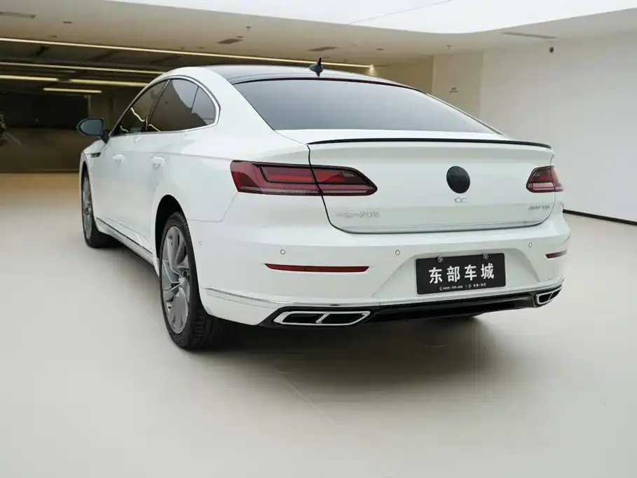 Volkswagen CC — фото 2