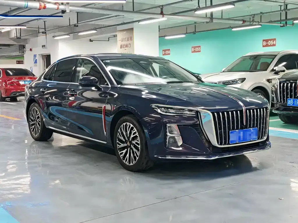 Hongqi H5 — фото 10