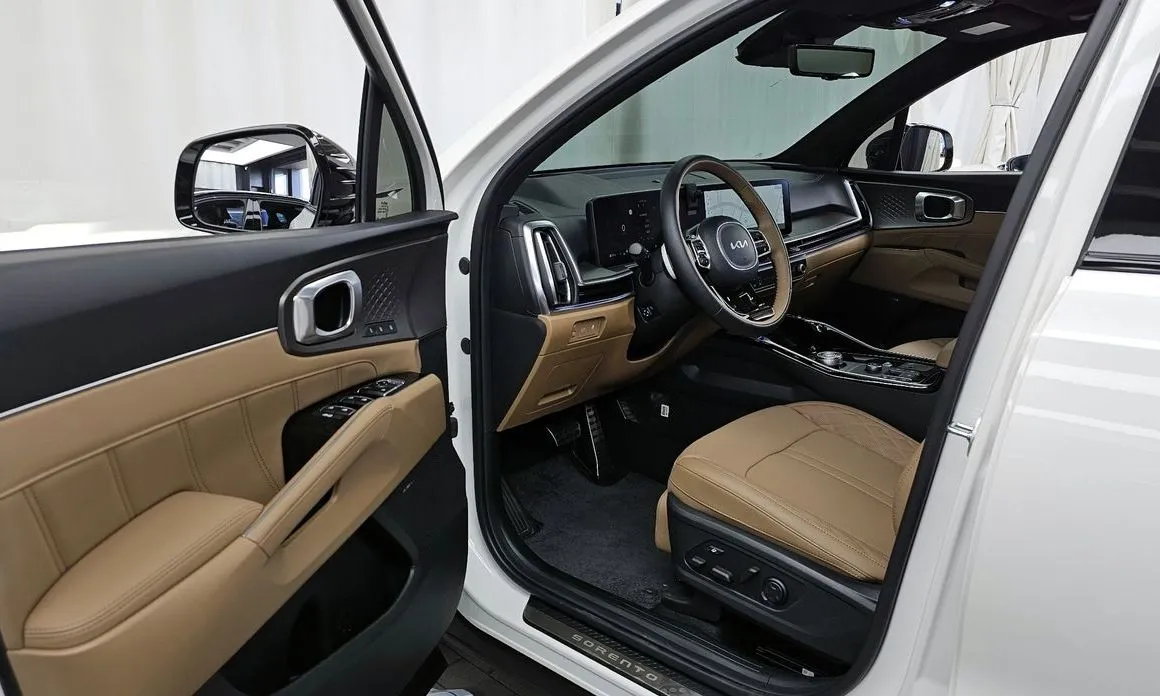 Kia Sorento — фото 8