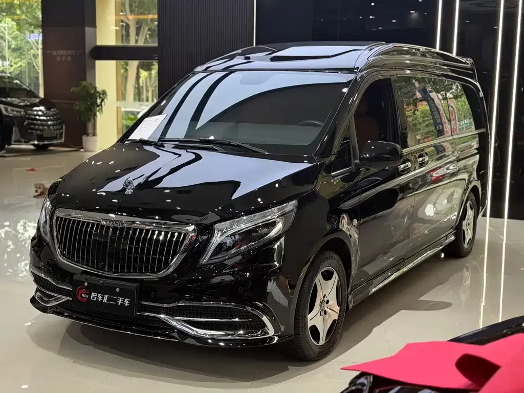 Mercedes-Benz Vito — фото 1