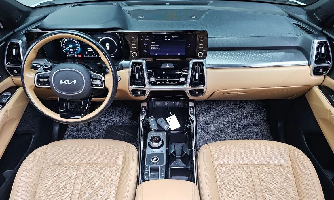Kia Sorento — фото 9
