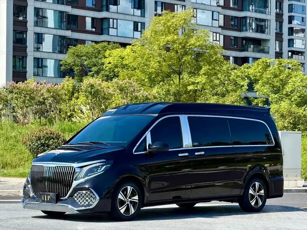 Mercedes-Benz Vito — фото 1