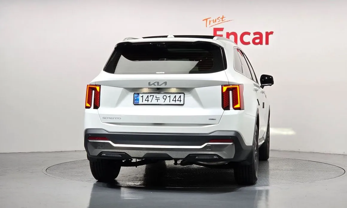 Kia Sorento — фото 3