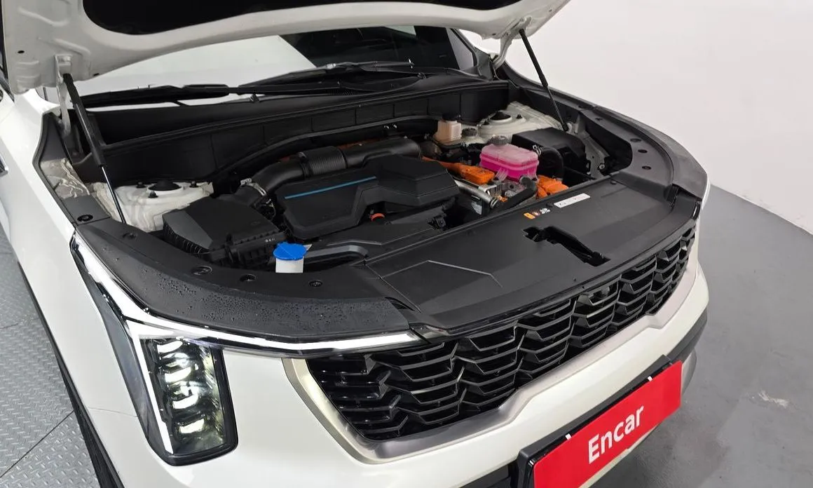Kia Sorento — фото 6