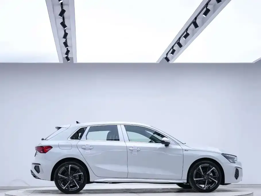 Audi A3 — фото 5