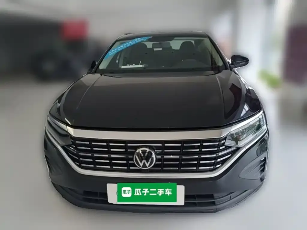 Volkswagen Passat — фото 8