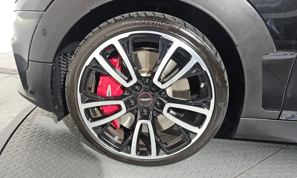 Mini Clubman — фото 10