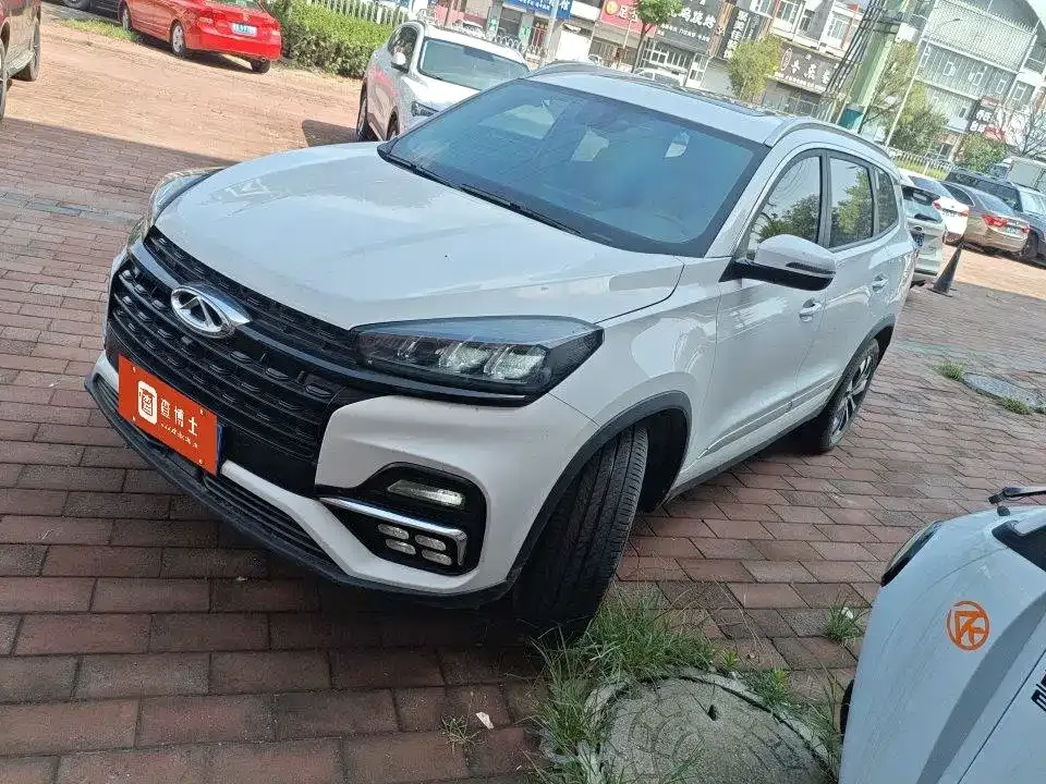 Chery Tiggo 8 — фото 1