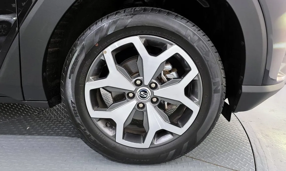 KG Mobility (Ssangyong) Torres — фото 4
