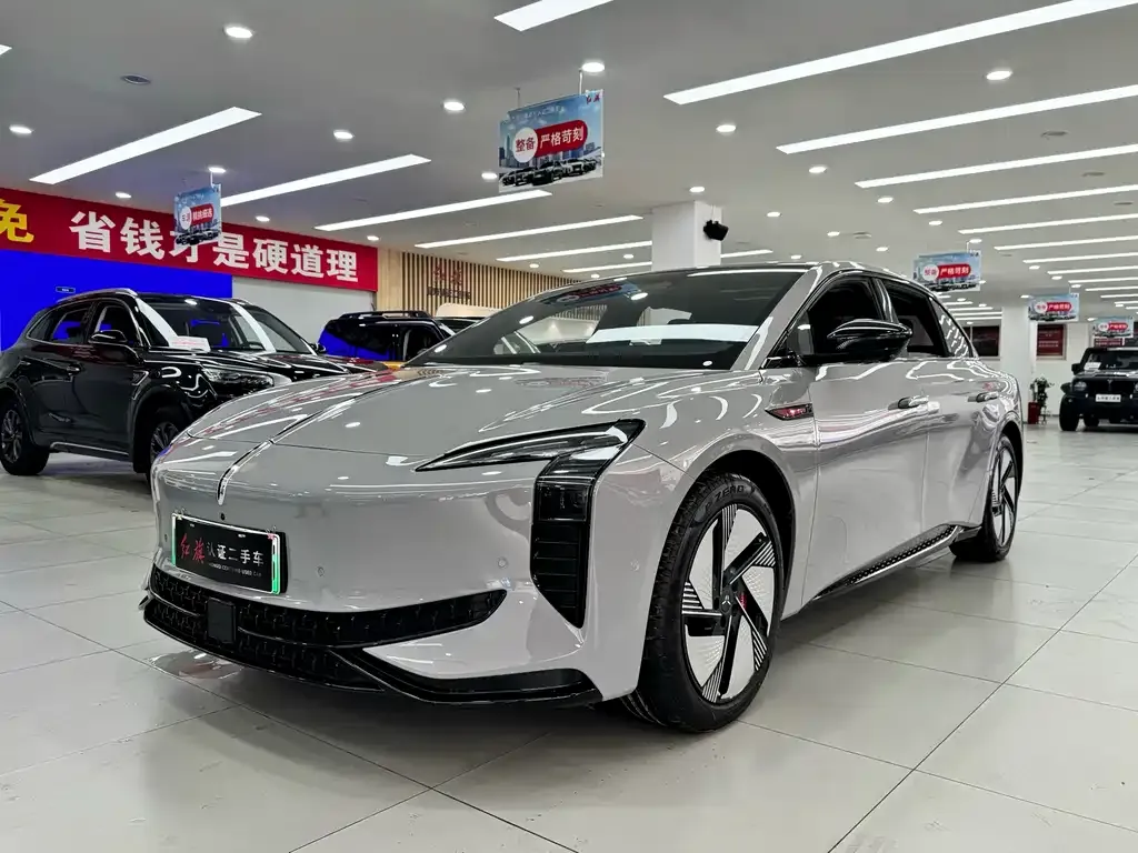 Hongqi EH7 — фото 1
