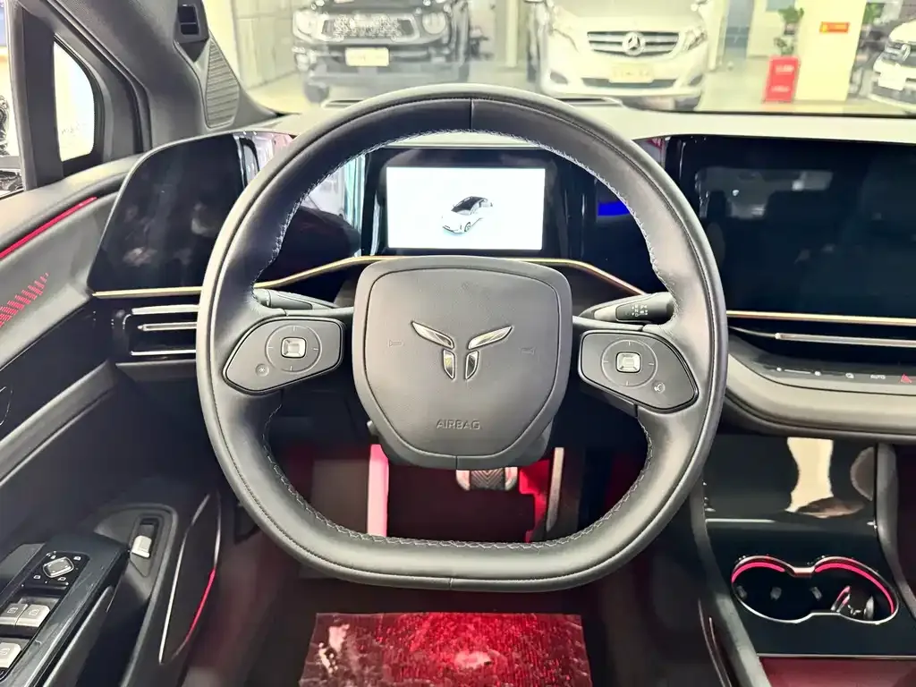 Hongqi EH7 — фото 3