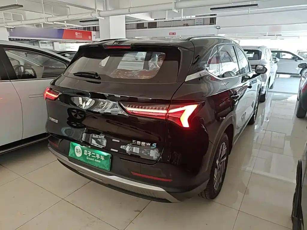 Wuling Xingguang S — фото 9