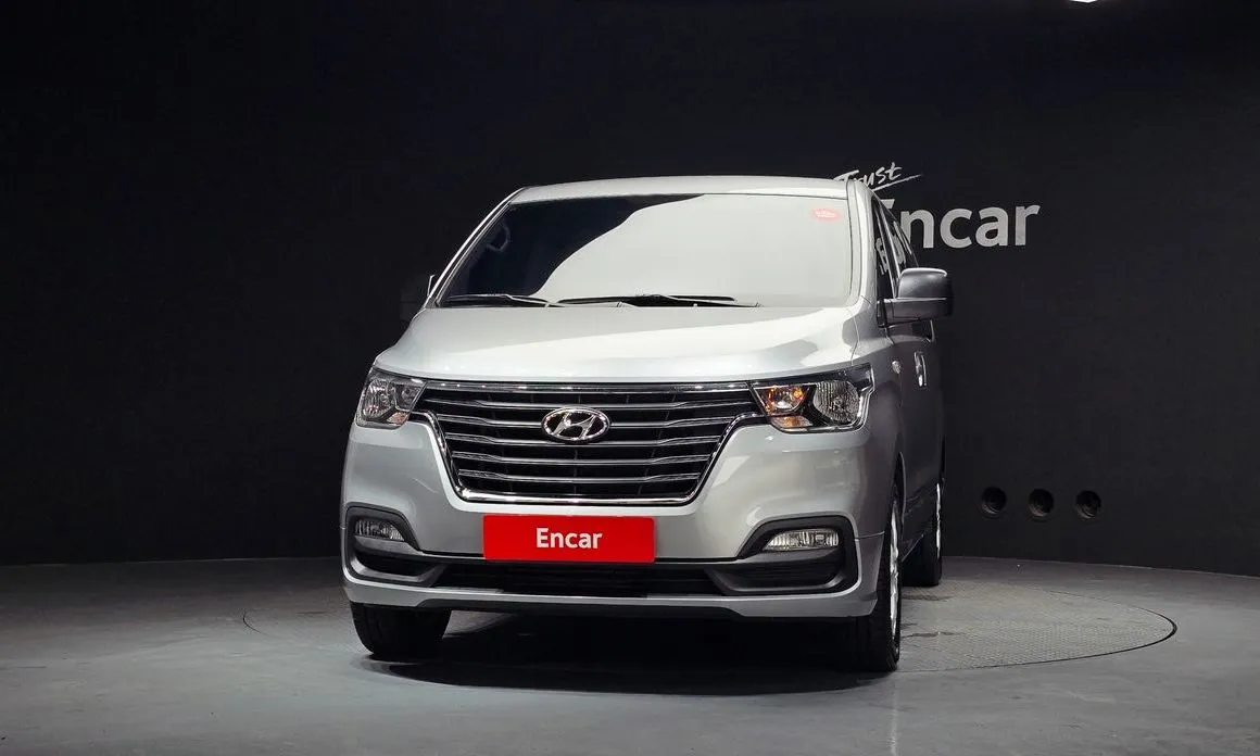 Hyundai Starex — фото 6