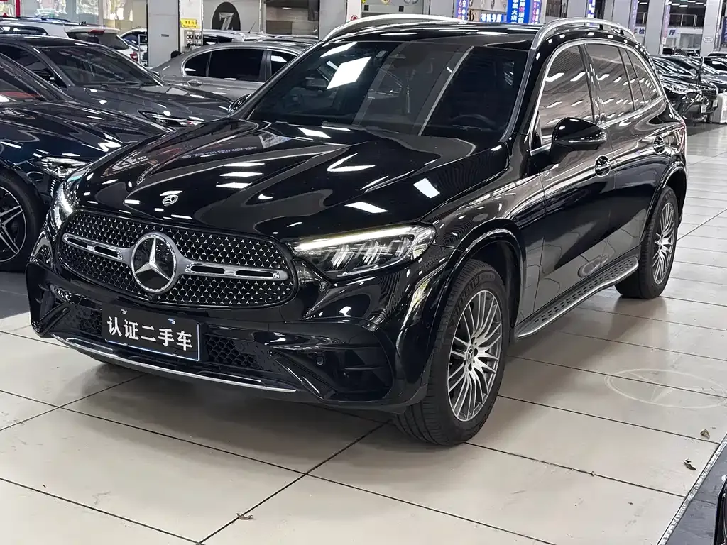 Mercedes-Benz GLC — фото 1