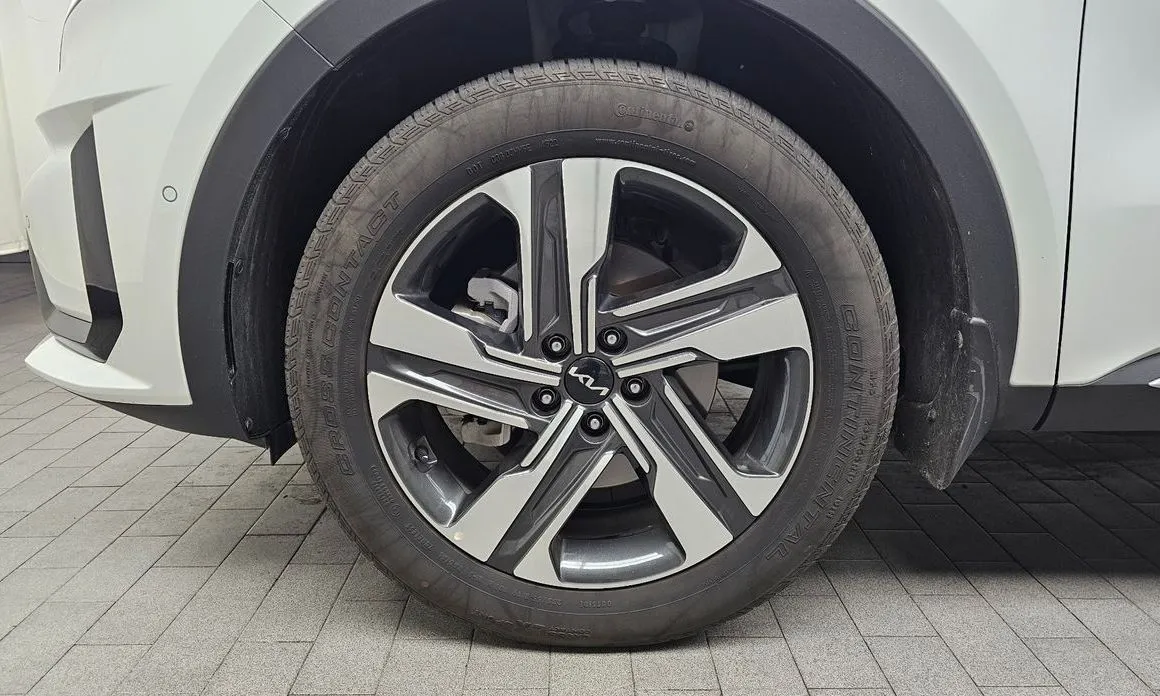 Kia Sorento — фото 10