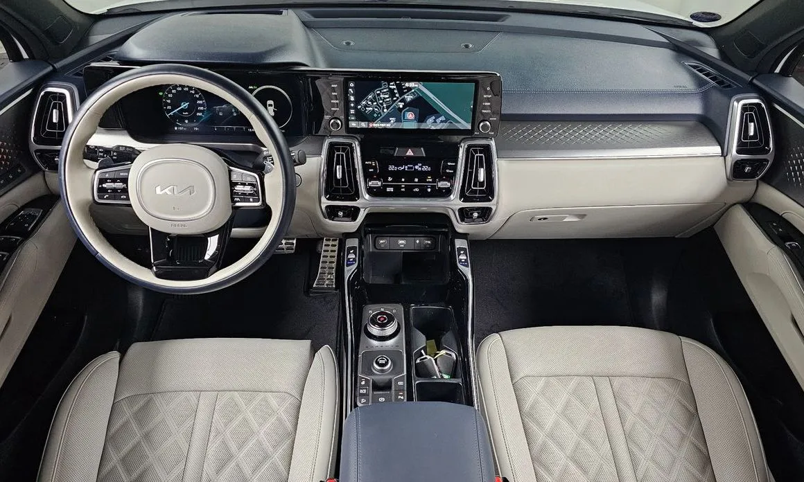 Kia Sorento — фото 6