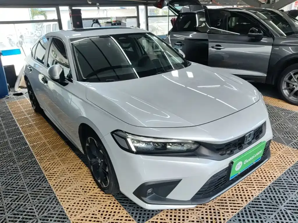 Honda Civic — фото 9