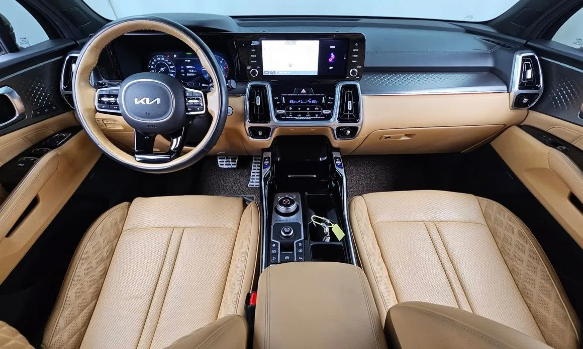 Kia Sorento — фото 10