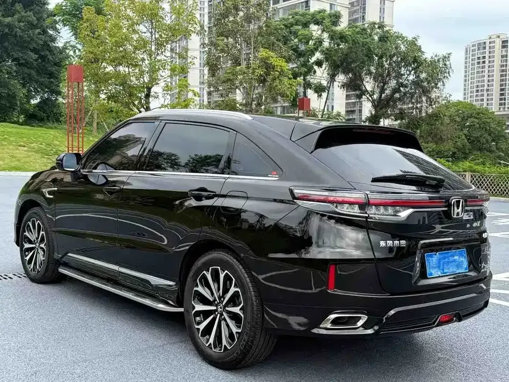 Honda UR-V — фото 7