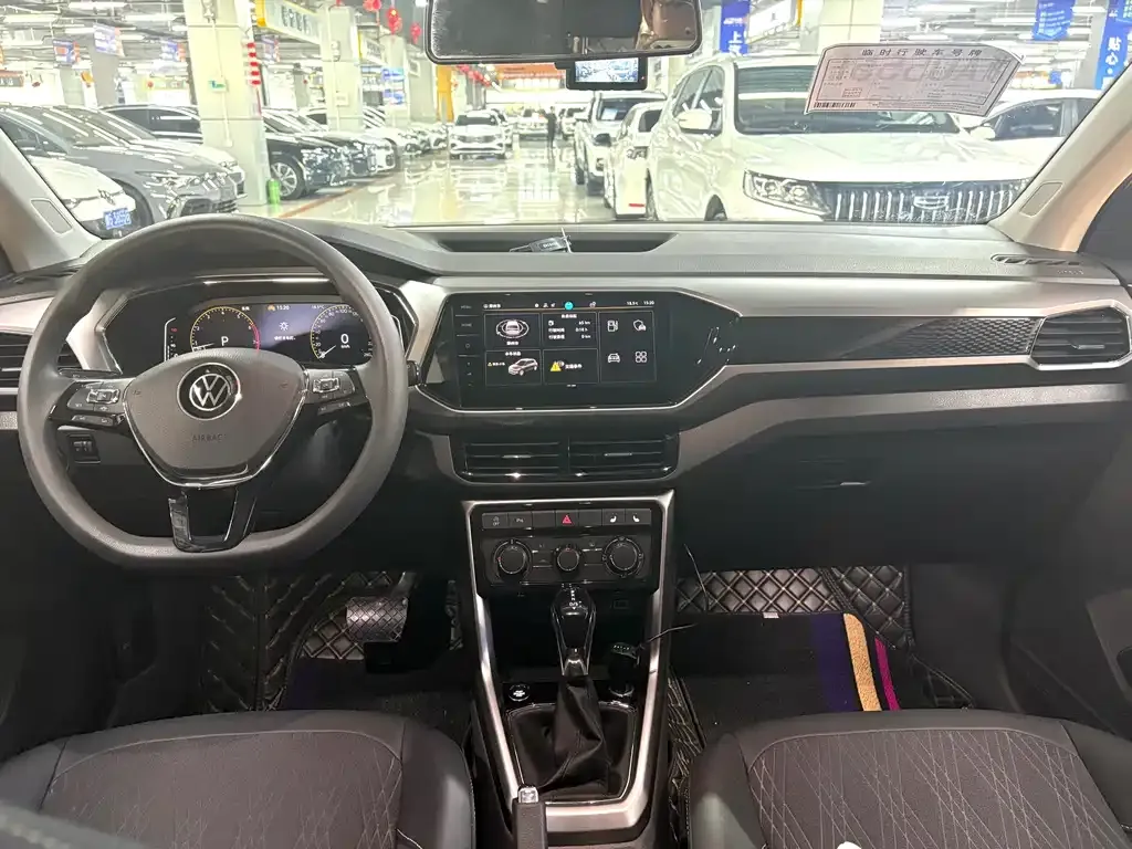 Volkswagen T-Cross — фото 4