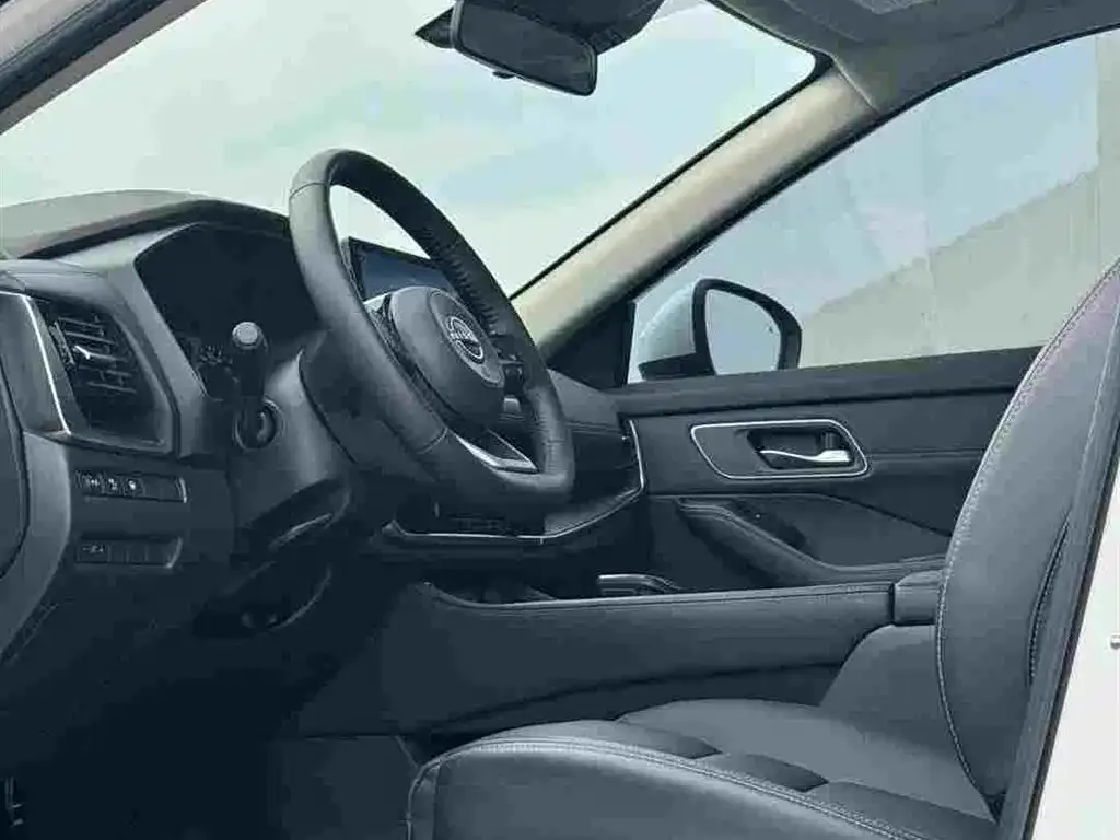 Nissan X-Trail — фото 2