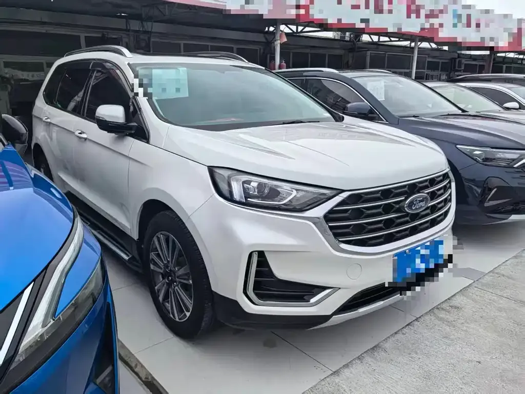 Ford Edge — фото 5