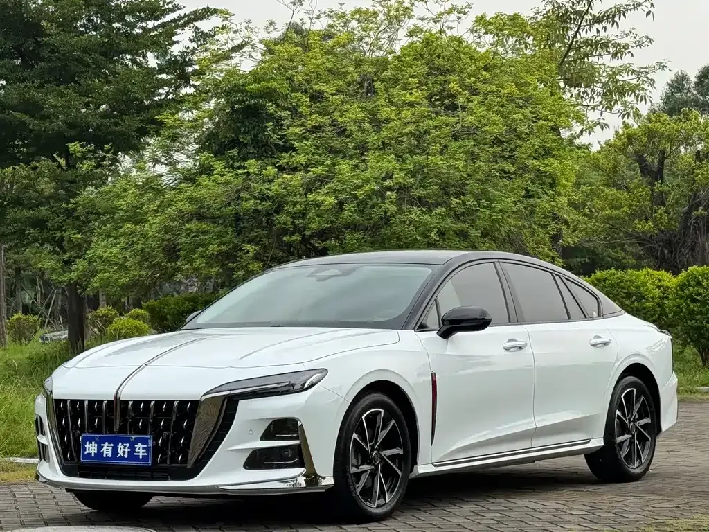 Hongqi H6 — фото 1