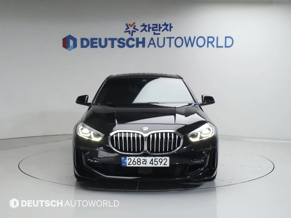 BMW 1-Series — фото 1