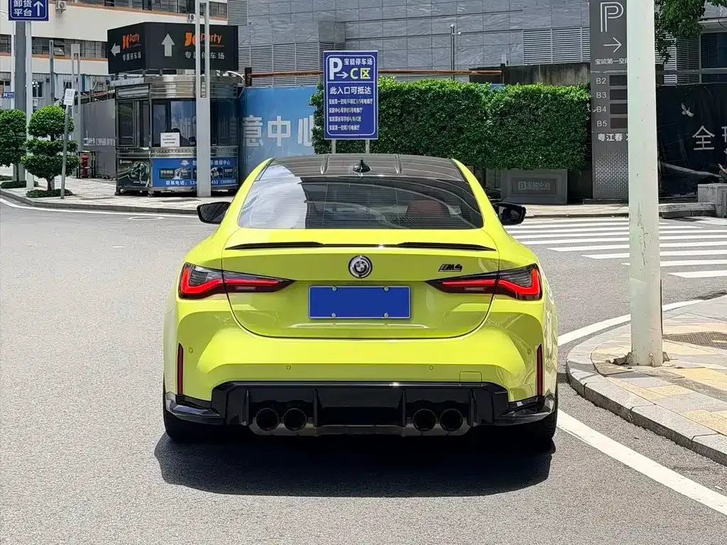 BMW M4 — фото 10