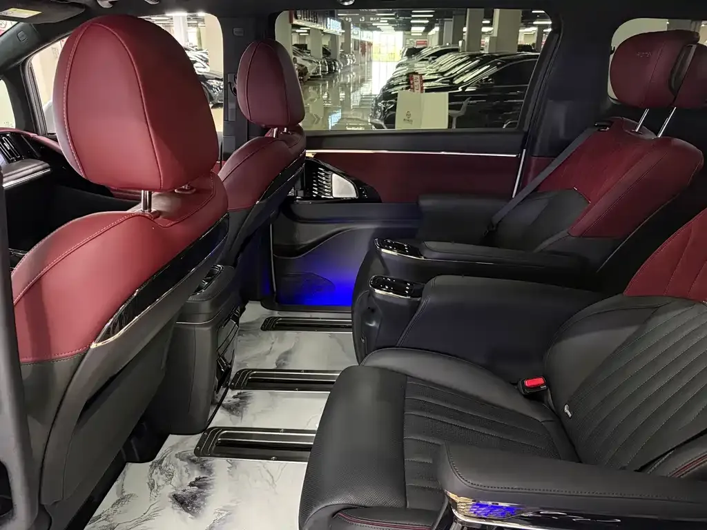 GAC Motor Trumpchi M8 — фото 3