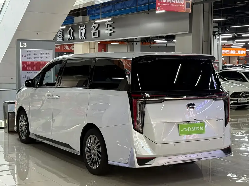 GAC Motor Trumpchi M8 — фото 6
