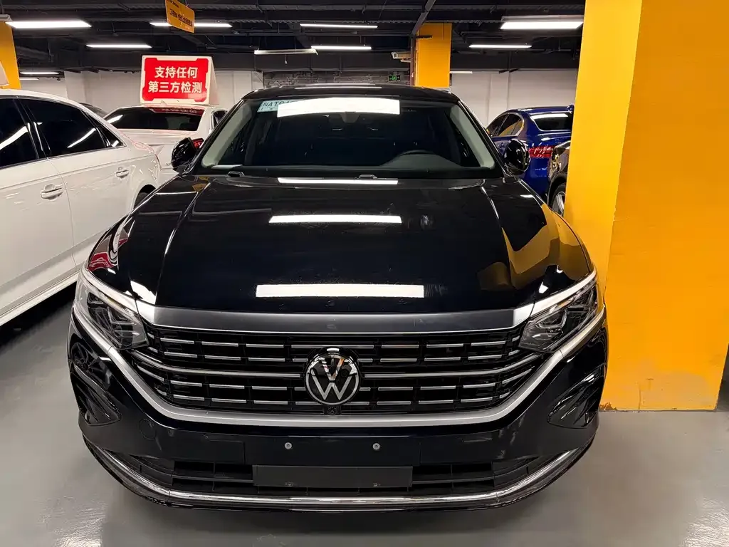 Volkswagen Passat — фото 3