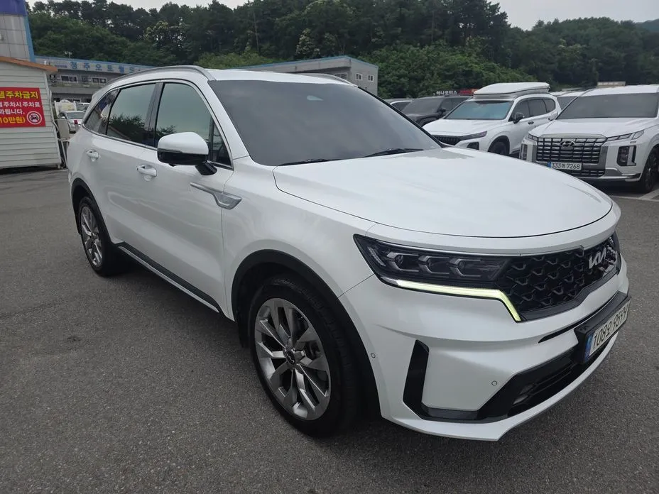 Kia Sorento — фото 3