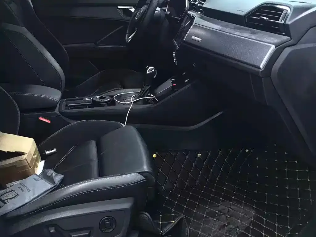 Audi Q3 Sportback — фото 3