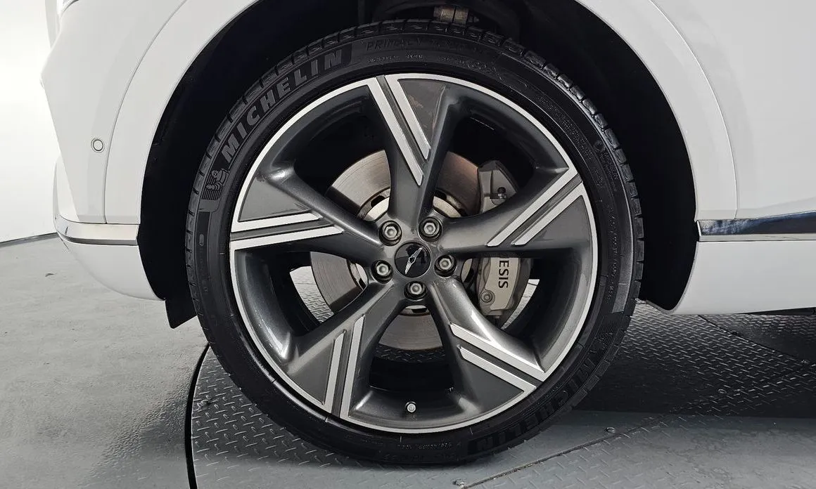 Genesis GV80 — фото 10