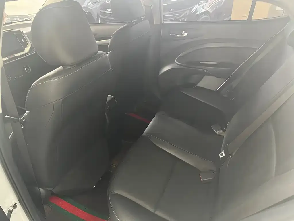 Kia KX1 — фото 9