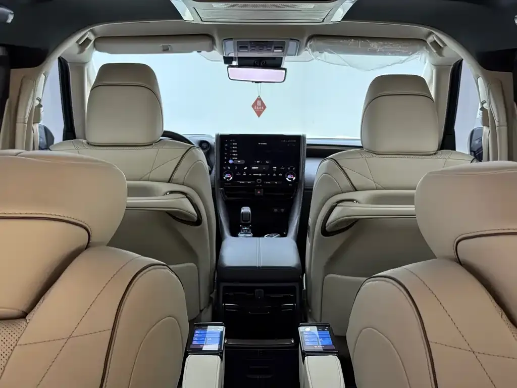 Toyota Vellfire — фото 6