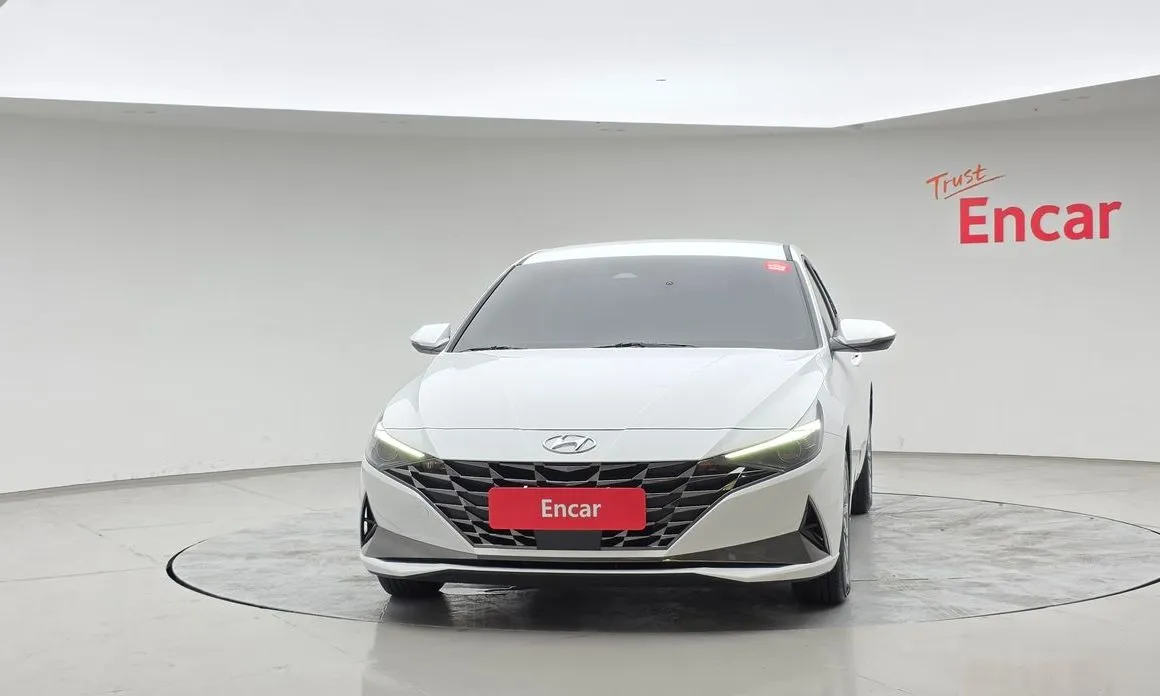 Hyundai AVANTE — фото 2