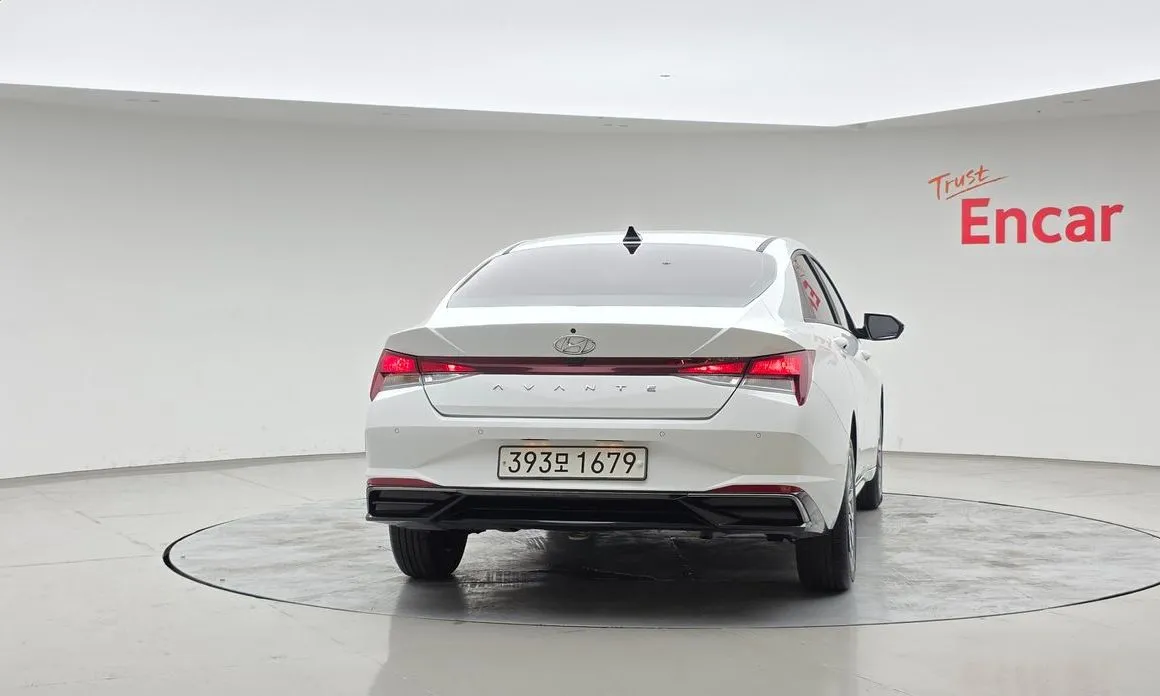Hyundai AVANTE — фото 5